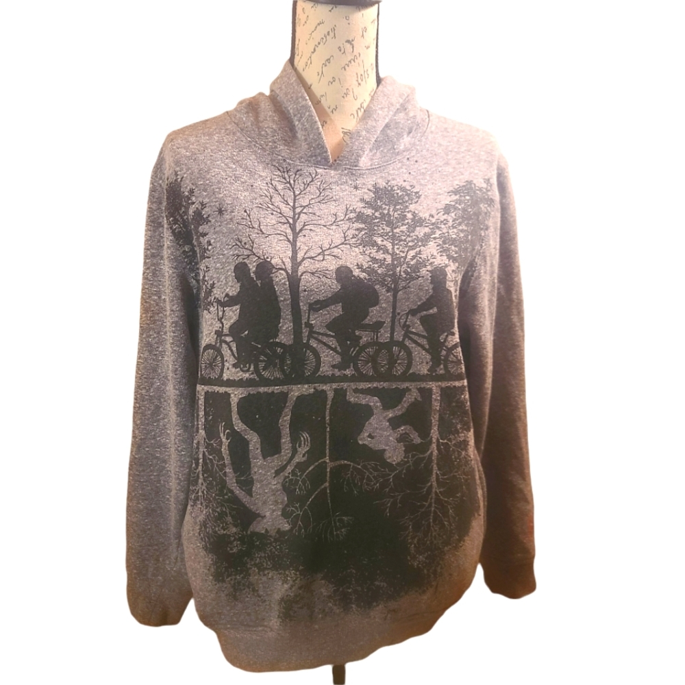 COPY - Stranger Things XL hoodie Upside Down